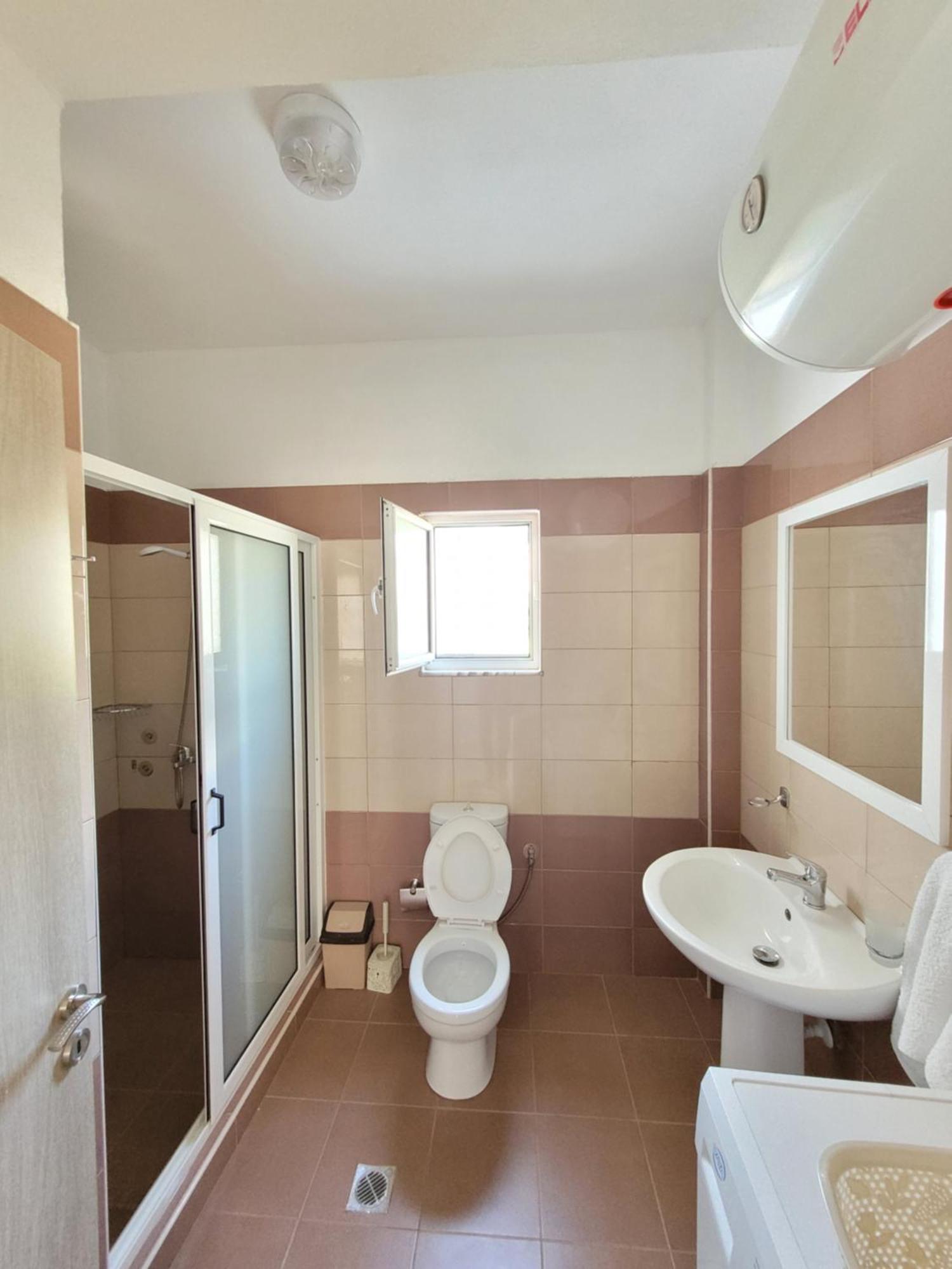 Parid Appartments Saranda Extérieur photo